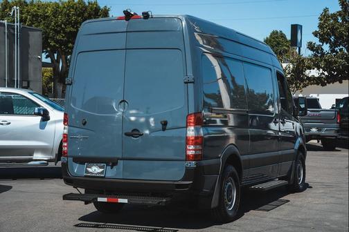 2018 Mercedes-Benz Sprinter 2500 Standard Roof