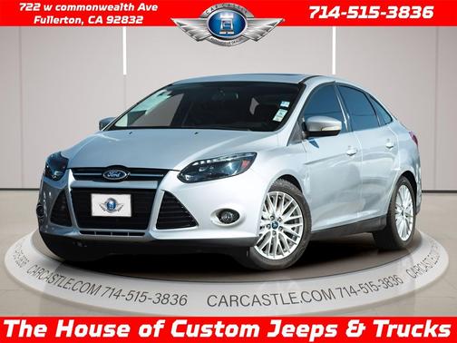 Ingot Silver Metallic 2014 Ford Focus Titanium