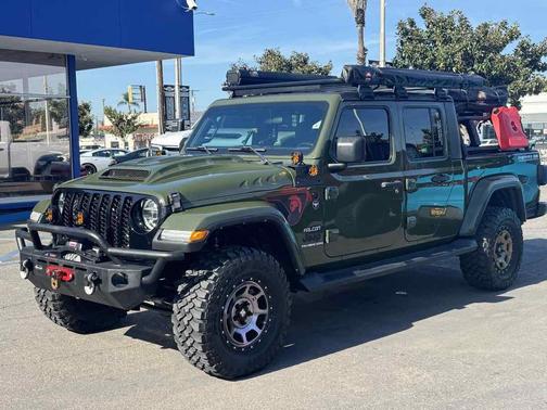 2021 Jeep Gladiator Willys 4x4