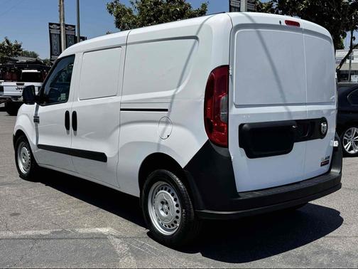 Bright White 2018 RAM ProMaster City Tradesman