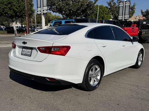 2022 Chevrolet Malibu 1LS