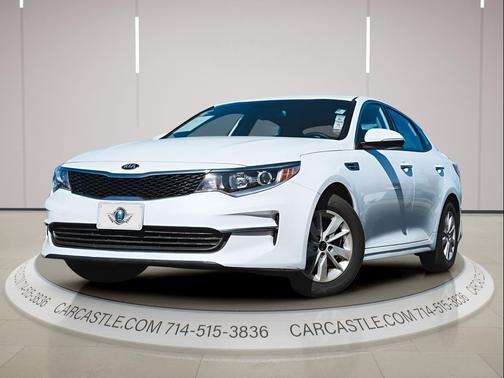 Snow White Pearl 2017 Kia Optima LX