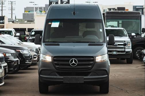 2019 Mercedes-Benz Sprinter 2500 High Roof