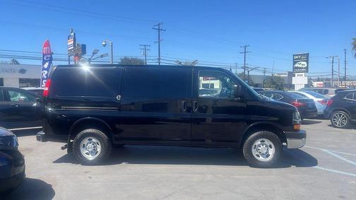 2018 Chevrolet Express 2500 Work Van