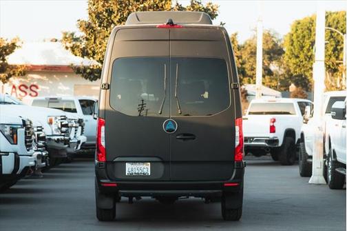 2022 Mercedes-Benz Sprinter 2500 Standard Roof