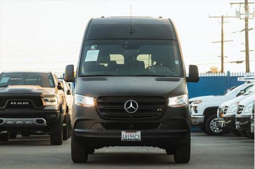 2022 Mercedes-Benz Sprinter 2500 Standard Roof