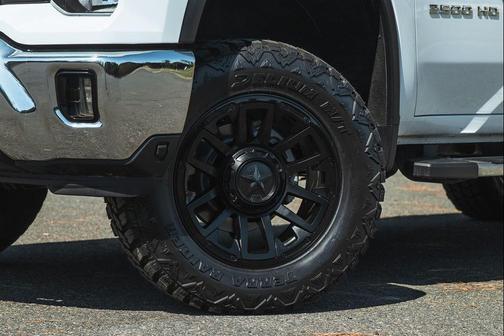 2024 Chevrolet Silverado 2500 LT