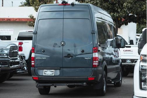 2018 Mercedes-Benz Sprinter 2500 Standard Roof