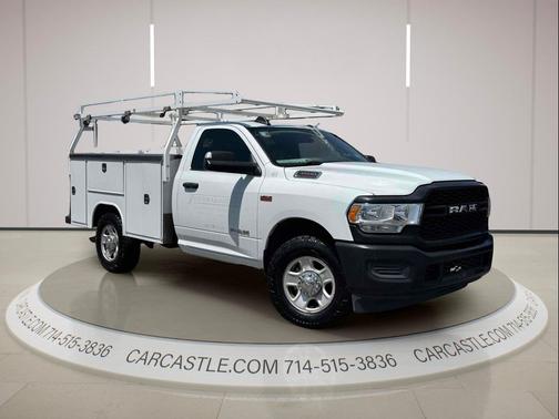 Bright White Clearcoat 2022 RAM 3500 Tradesman Regular Cab 4x2 8' Box