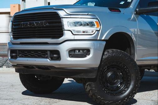 2021 RAM 2500 Laramie Crew Cab 4x4 6'4' Box