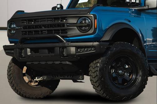 Velocity Blue Metallic 2022 Ford Bronco Base