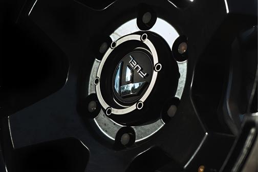 Velocity Blue Metallic 2022 Ford Bronco Base