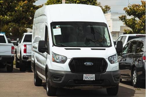 2022 Ford Transit-250 Base