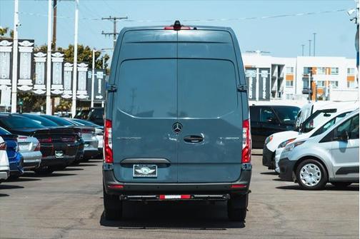 2019 Mercedes-Benz Sprinter 2500 High Roof