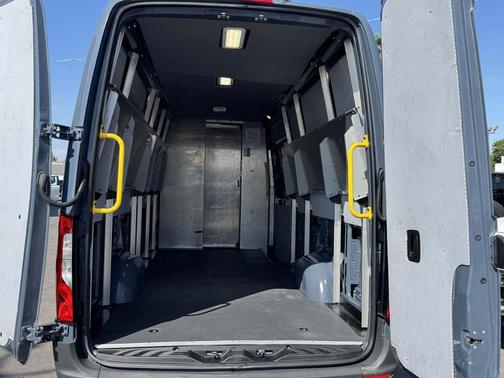 2019 Mercedes-Benz Sprinter 2500 High Roof