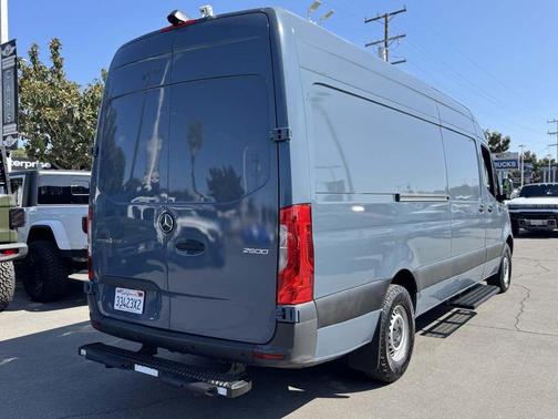 2019 Mercedes-Benz Sprinter 2500 High Roof