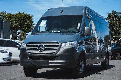 2019 Mercedes-Benz Sprinter 2500 High Roof
