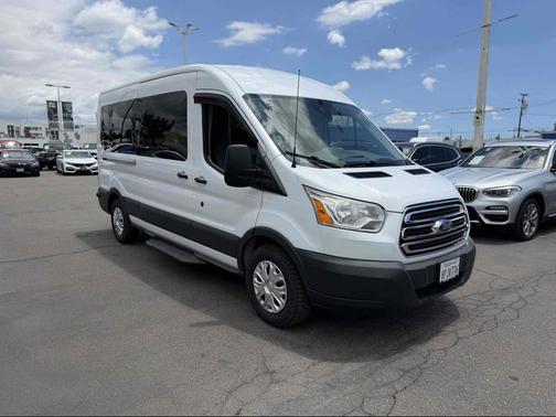 Oxford White 2017 Ford Transit-350 XLT