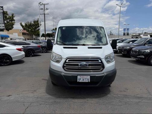 Oxford White 2017 Ford Transit-350 XLT