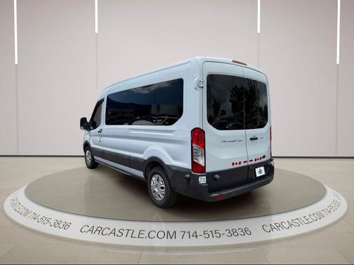 Oxford White 2017 Ford Transit-350 XLT