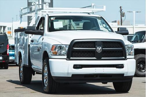 2018 RAM 2500 Tradesman Regular Cab 4x2 8' Box
