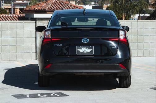 2022 Toyota Prius XLE