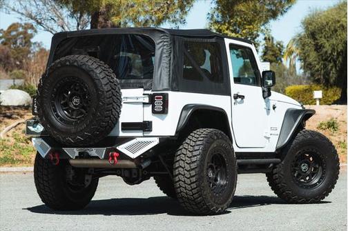 2017 Jeep Wrangler Sport