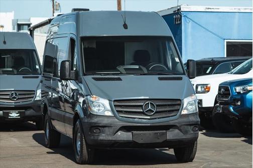 2018 Mercedes-Benz Sprinter 2500 Standard Roof