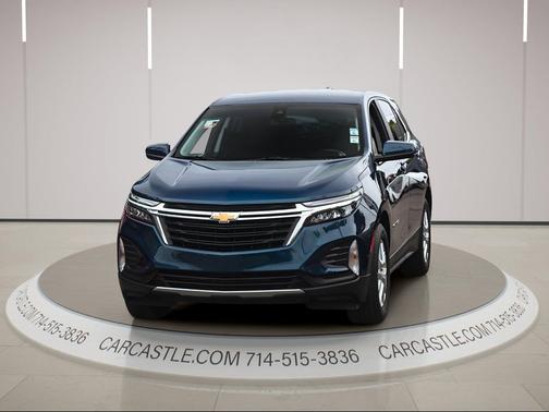 Blue Glow Metallic 2022 Chevrolet Equinox 1LT