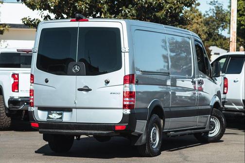 2018 Mercedes-Benz Sprinter 2500 Standard Roof