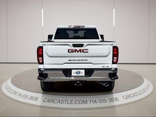 Summit White 2024 GMC Sierra 2500 SLE