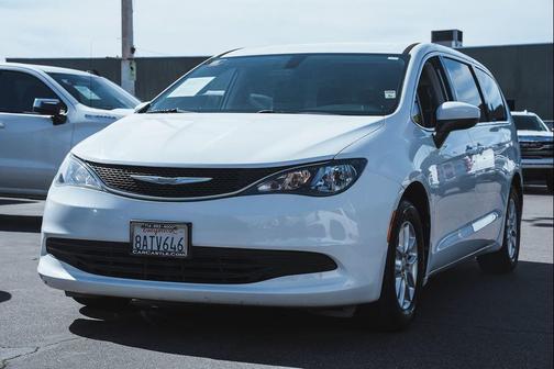 2017 Chrysler Pacifica Touring
