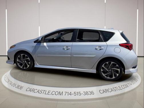 Classic Silver Metallic 2016 Scion iM