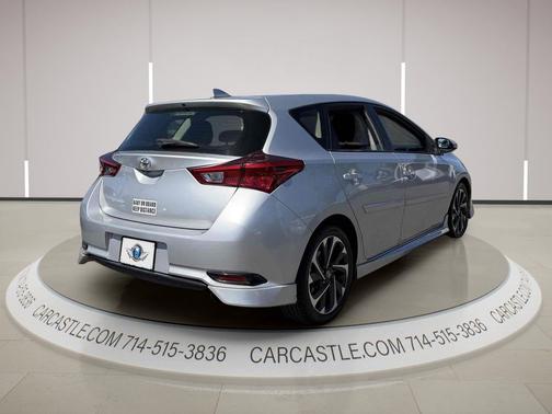 Classic Silver Metallic 2016 Scion iM
