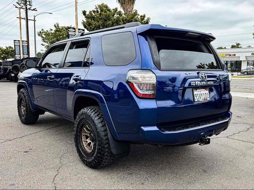 Nautical Blue Pearl 2014 Toyota 4Runner SR5