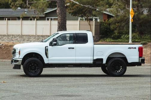 2024 Ford F-250 XLT