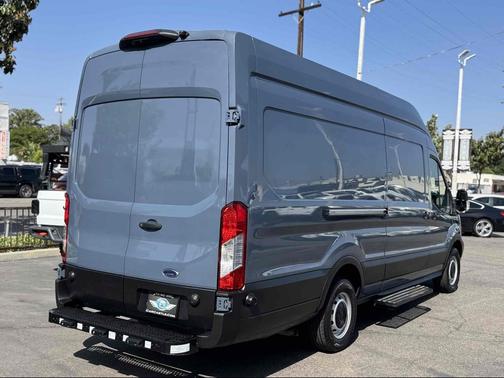 Blue Jeans Metallic 2021 Ford Transit-250 Base