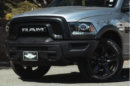 2024 RAM 1500 Classic Warlock Crew Cab 4x2 5'7' Box