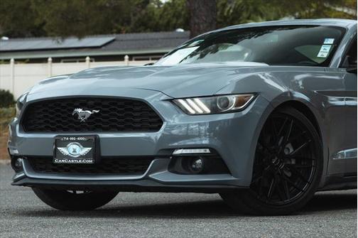 2016 Ford Mustang EcoBoost Premium