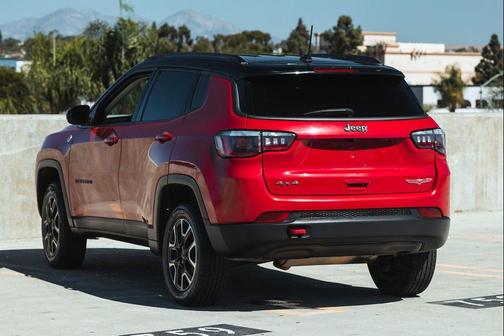 2020 Jeep Compass Trailhawk
