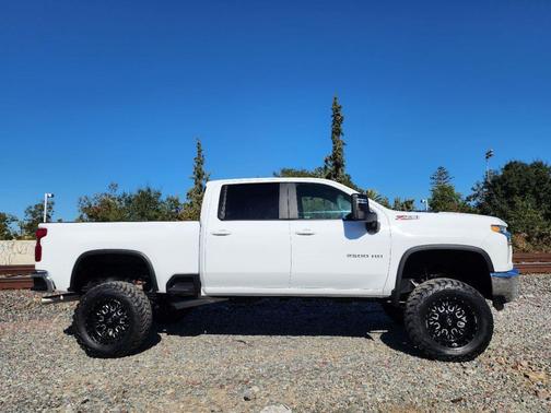 2021 Chevrolet Silverado 2500 LT