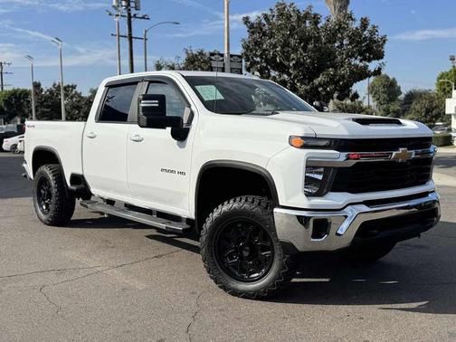 2024 Chevrolet Silverado 2500 LT