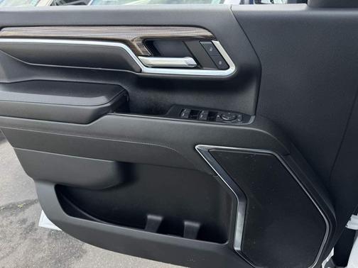 2024 Chevrolet Silverado 2500 LT