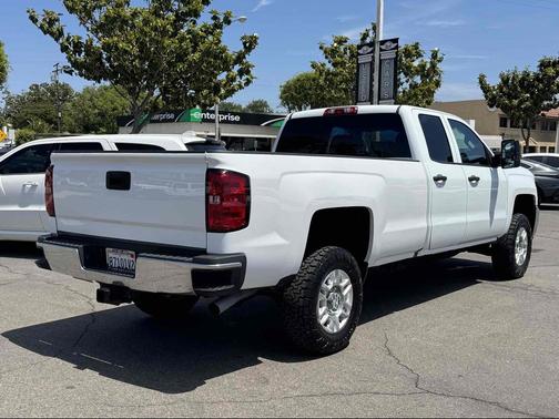 Summit White 2019 Chevrolet Silverado 2500 WT