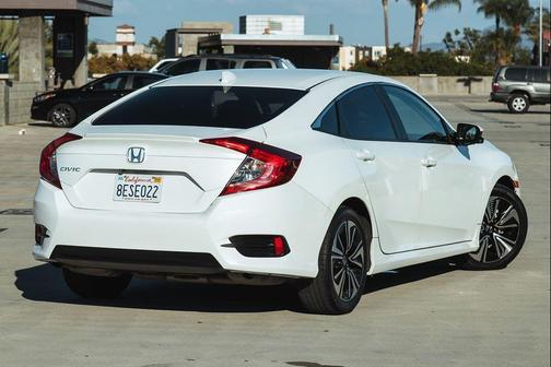 2018 Honda Civic EX-L