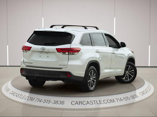 Blizzard Pearl 2017 Toyota Highlander XLE