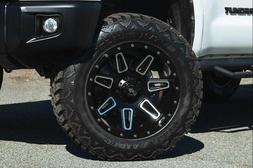 2018 Toyota Tundra SR5