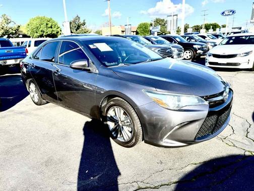 2015 Toyota Camry SE