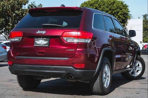 2017 Jeep Grand Cherokee Laredo
