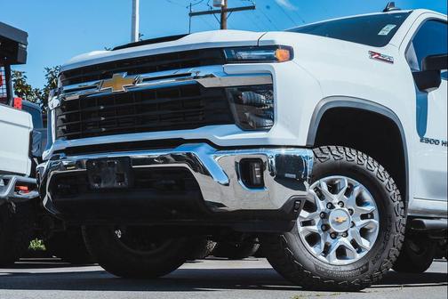 2024 Chevrolet Silverado 2500 LT